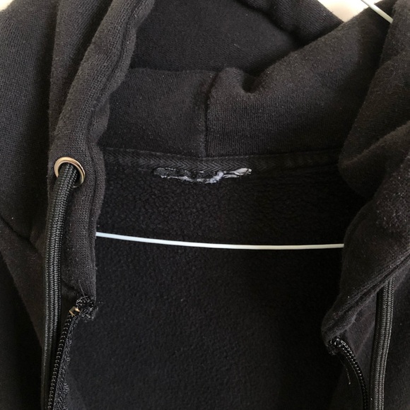 Alphonse Mucha x Forever 21 Zipped Hoodie Printed with Stained-Glass Window - Picture 7 of 8